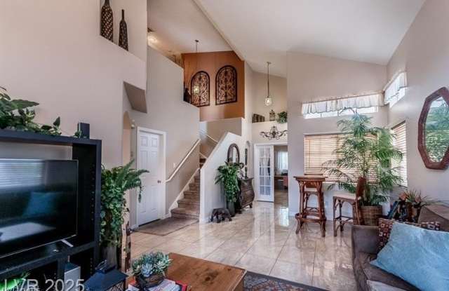 3049 Emerald Creek Drive