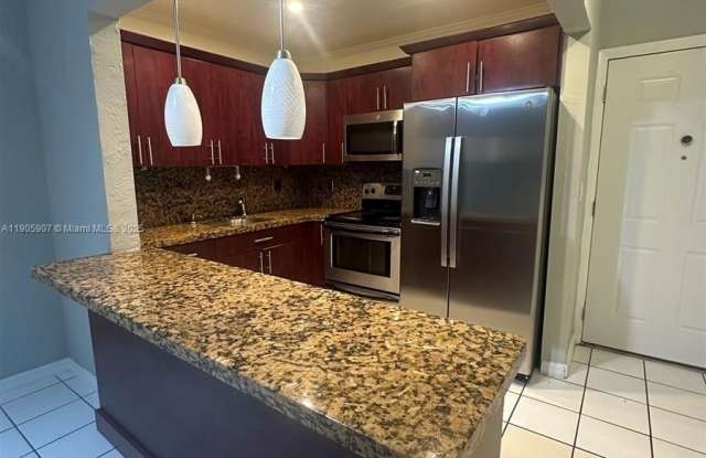 Photo of 1275 W 35th St