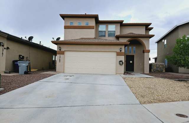 Beautiful 4 bedroom 2.5 bath home in Northeast El Paso!