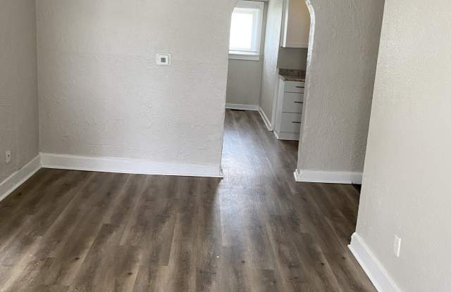 1234 S Sheffield Avenue