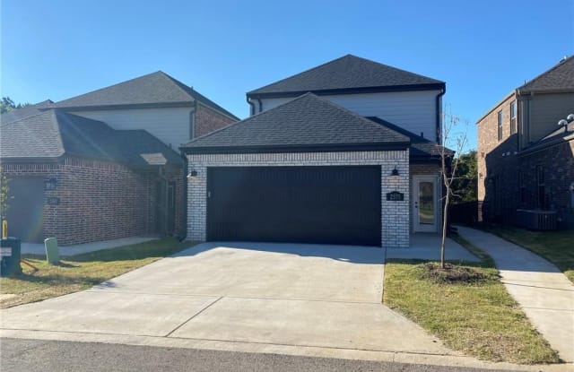 2375 Amherst Alley - 2375 East Amherst Alley, Fayetteville, AR 72703