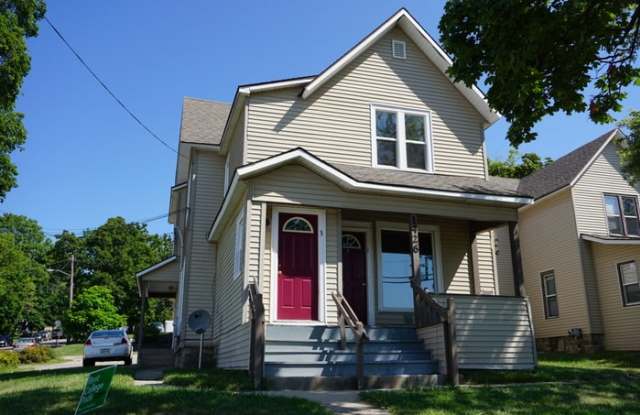 1426 West Michigan Avenue