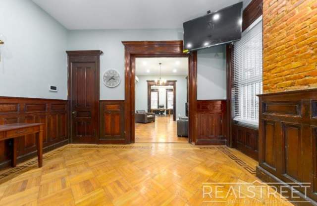 1261 Eastern Parkway