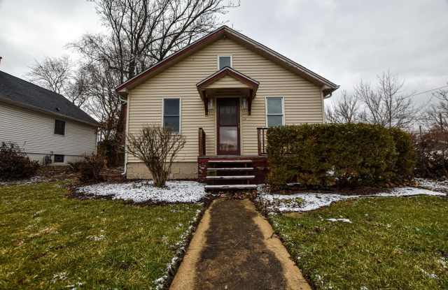 301 Anderson Avenue - 301 Anderson Avenue, Ingalls Park, IL 60433