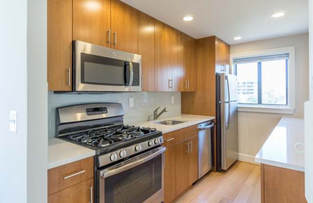 Photo of M Street Towers