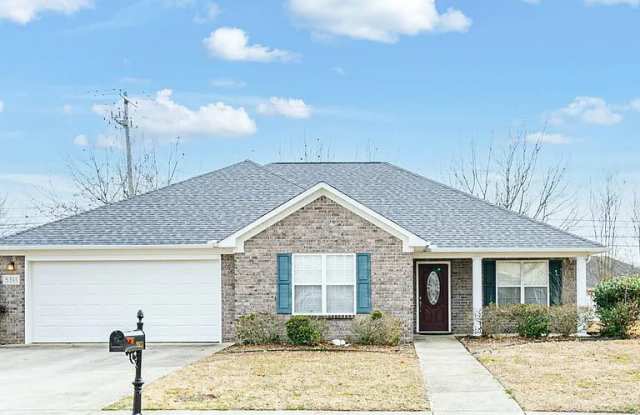 5311 Frankford Dr SE