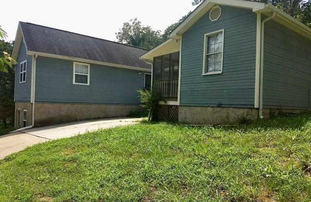 Photo of 3 Bedroom House in East Brainerd TN; ALL UTILITIES INCLUDED!