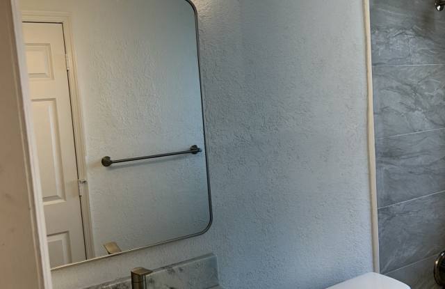 4637 North Ocean Drive - 11