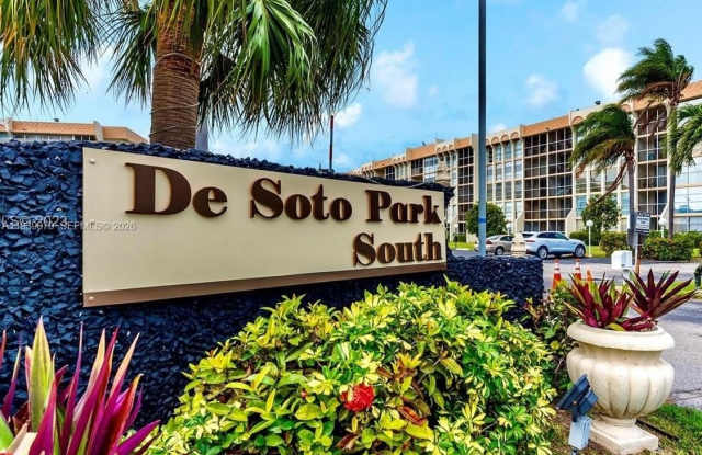 701 Three Islands Blvd