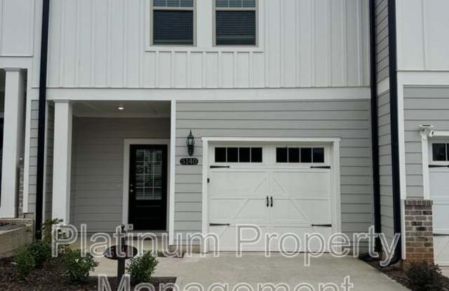 5140 Glade Park Dr