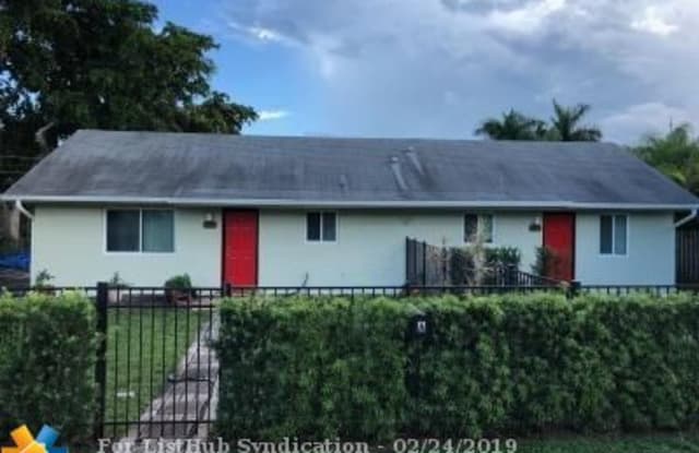 1402 NE 34th St - 1402 Northeast 34th Street, Oakland Park, FL 33334