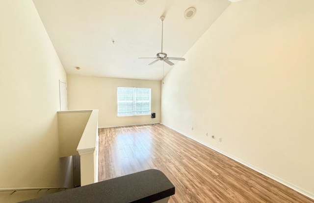 3202 Parkchester Square Boulevard #205 - 205