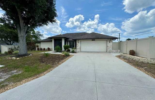 1041 POINCIANA ROAD photos photos