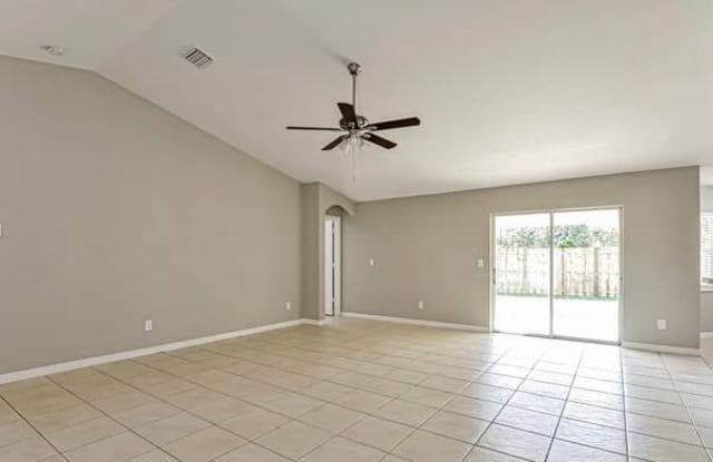 16 Wheatfield Drive - 16 Wheatfield Drive, Palm Coast, FL 32164