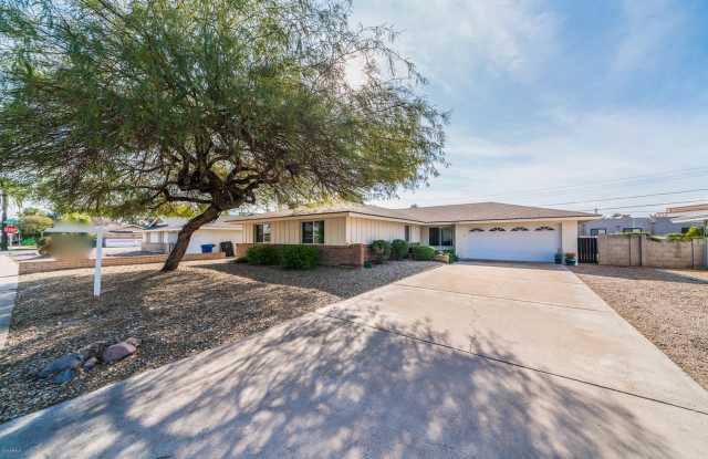 1053 East Geneva Drive