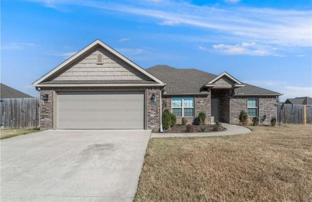 2220 Hunter Drive
