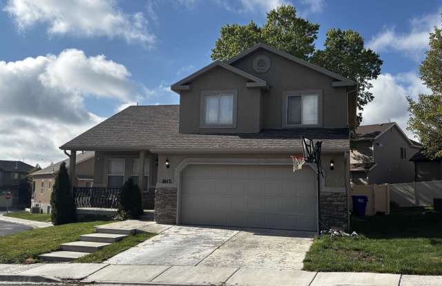 4815 Levi Ln
