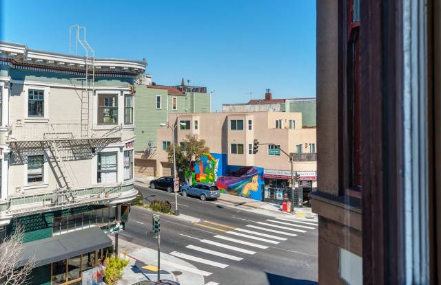 Richelieu Suites - Furnished Short-Term Rental