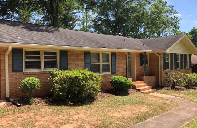 331 Beechwood Drive - 331 Beechwood Drive, Athens, GA 30606