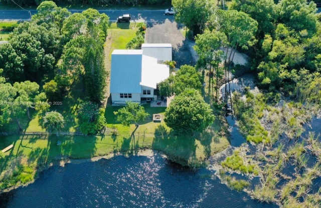 Photo of 4700 Regina Dr