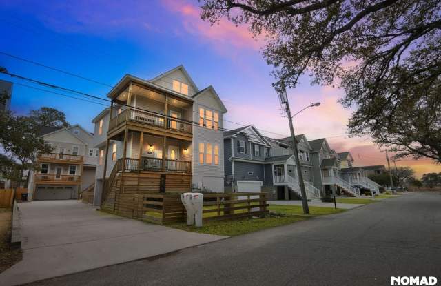 Spacious 5BR House in Norfolk