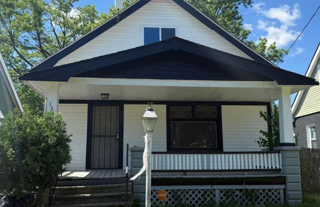 4bd Single E. 140/kinsman Section 8
