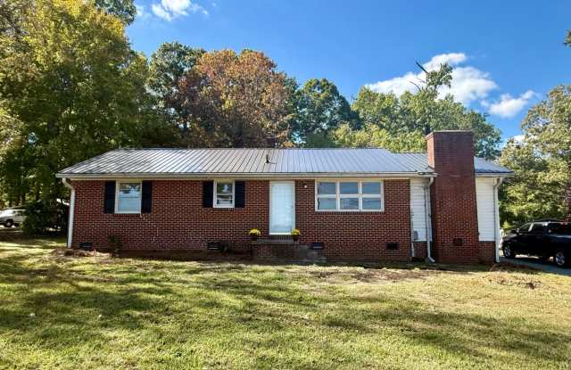 2BR • 1BA + Two Flex Spaces – Updated Home in Gibsonville!