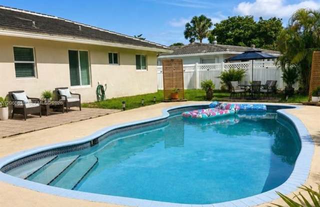 4202 NW 76th Avenue 0, Coral Springs, FL 33065 - 2034