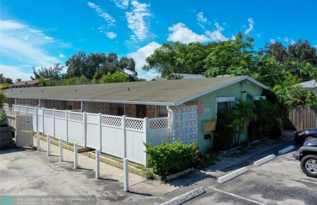 1747 4th Ave - 1747 4th Avenue North, Lake Worth, FL 33460