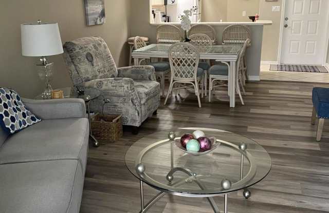 1099 Country Club Drive