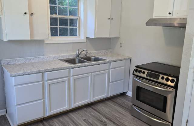 113 East Kelly Avenue - A