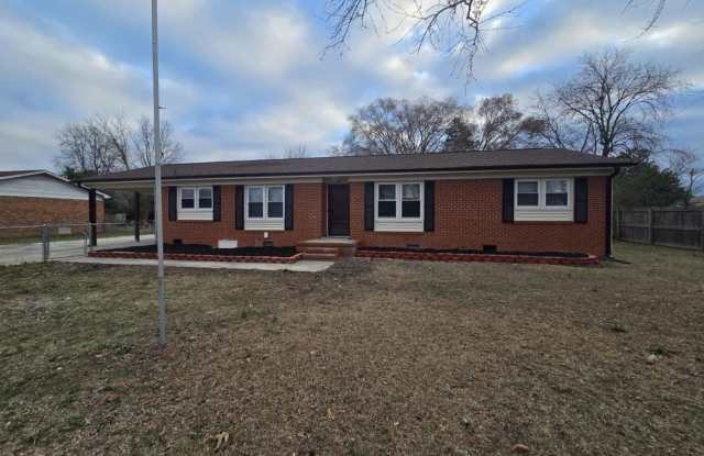 4 Bedroom, 2 Bath Ranch