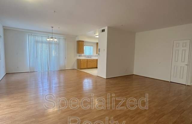 1814 N. Kingsley Drive