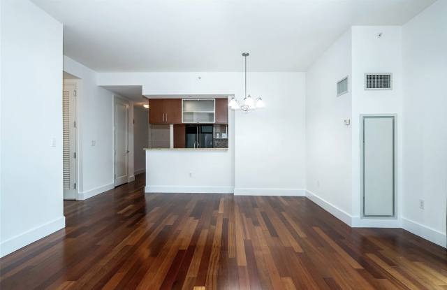 175 Huguenot St Unit 1603