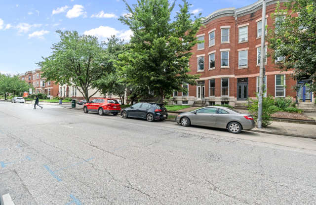 Spacious 6BR/2.5BA in CV AVAILABLE June 2026