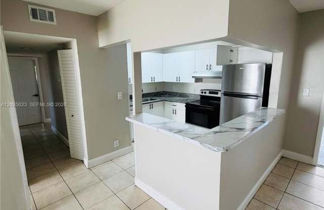 331 Nw 42ND CT