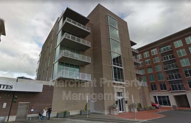 220 Riverplace Way