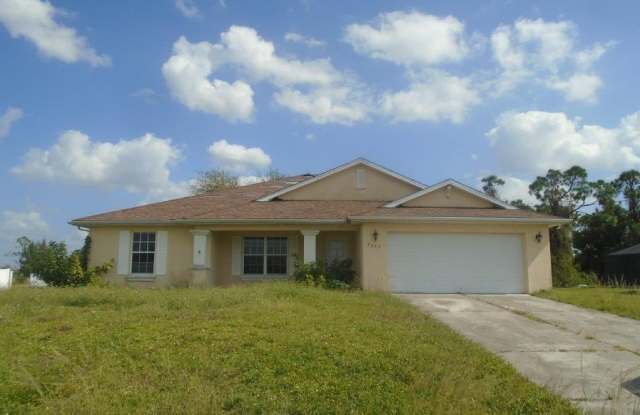 Photo of 3623 NE 17th Place