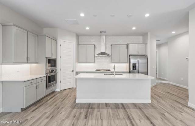 21504 N 59TH Street