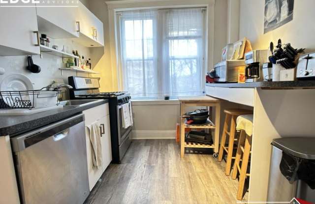 39 Mount Hood Rd.