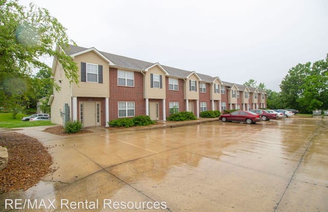 1619 Citadel Dr - 1619 Citadel Drive, Columbia, MO 65202