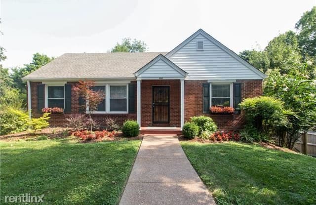 900 Woodmont Boulevard - 900 Woodmont Boulevard, Nashville, TN 37204