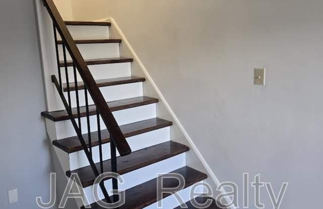 5725 Bramblegate Road