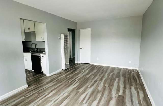Photo of Bright and Updated 2-Bedroom Apartment – Second Floor