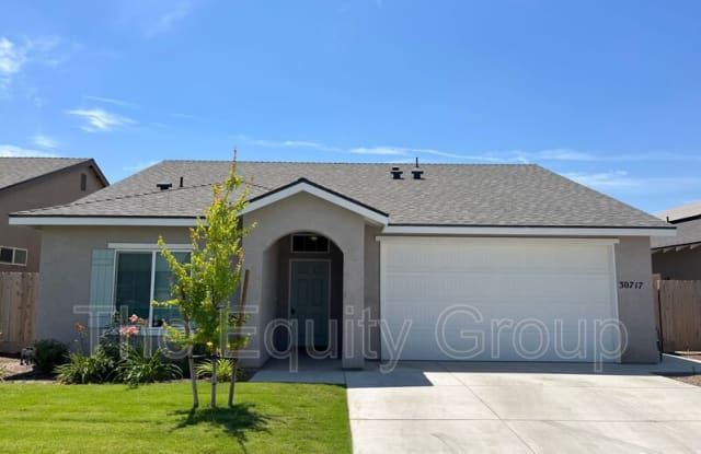 30717 Bellwood Rd - 30717 Bellwood Road, Tulare County, CA 93291