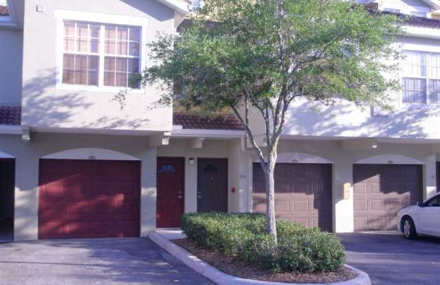 Annual turnkey furnished renovated GATED COMMUNITY**3 BEDROOM TOWNHOUSE photos photos