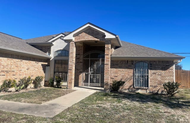 4719 shumard dr - 4719 Shumard Drive, Killeen, TX 76542