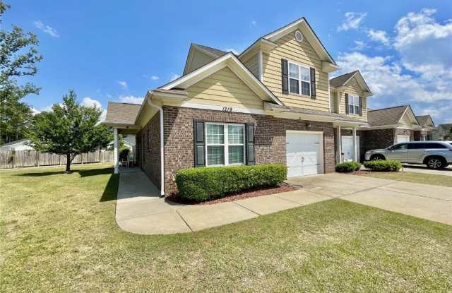 1219 Braybrooke Place