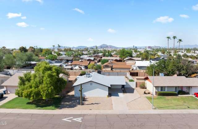 Remodeled Tempe home!