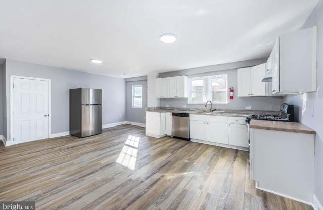 108 EDGEWOOD Road unit: 1